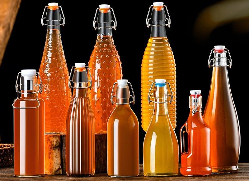 Clear And Leak Proof Mini Liquor Bottles With Convenient Storage Swing Top Glass Bottles For Beverages Oils Kombucha
